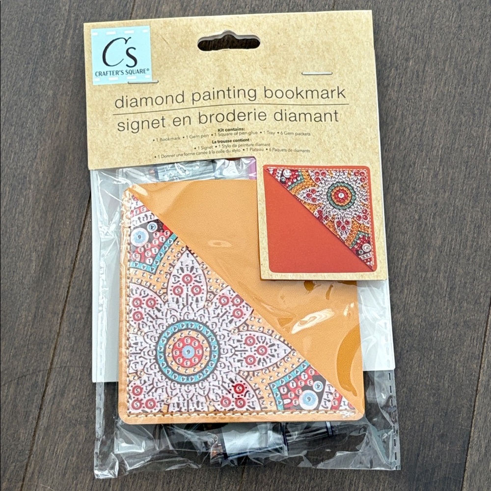 CRAFTER’S SQUARE Diamond Painting Bookmark, Stationery Decor Sparkle Gems DIY